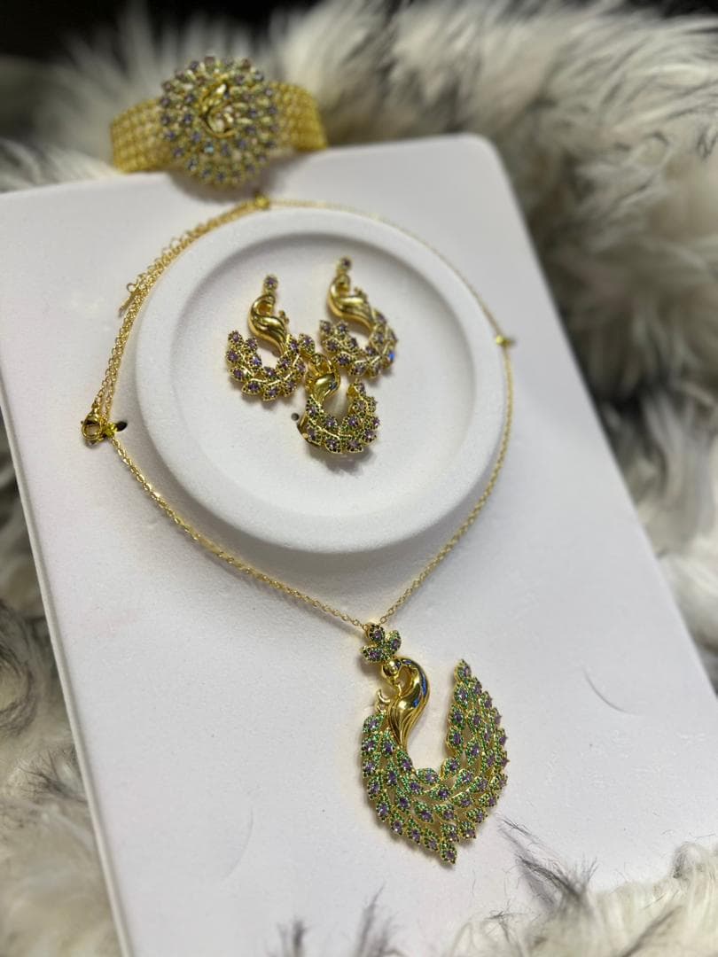 طاقم كامل 